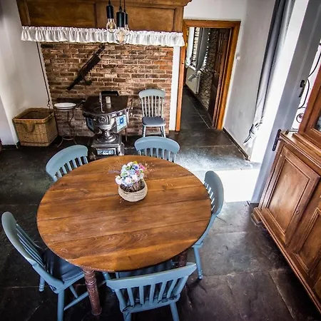 House Of Ardennes And Flowery Charm Semesterbostad Libin