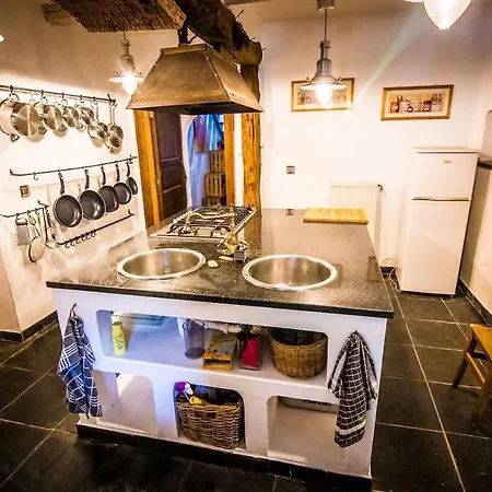 House Of Ardennes And Flowery Charm Holiday home *