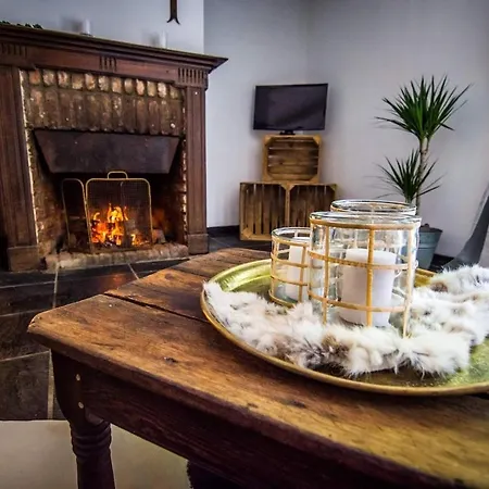 House Of Ardennes And Flowery Charm * Libin